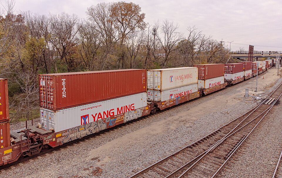 Intermodal train